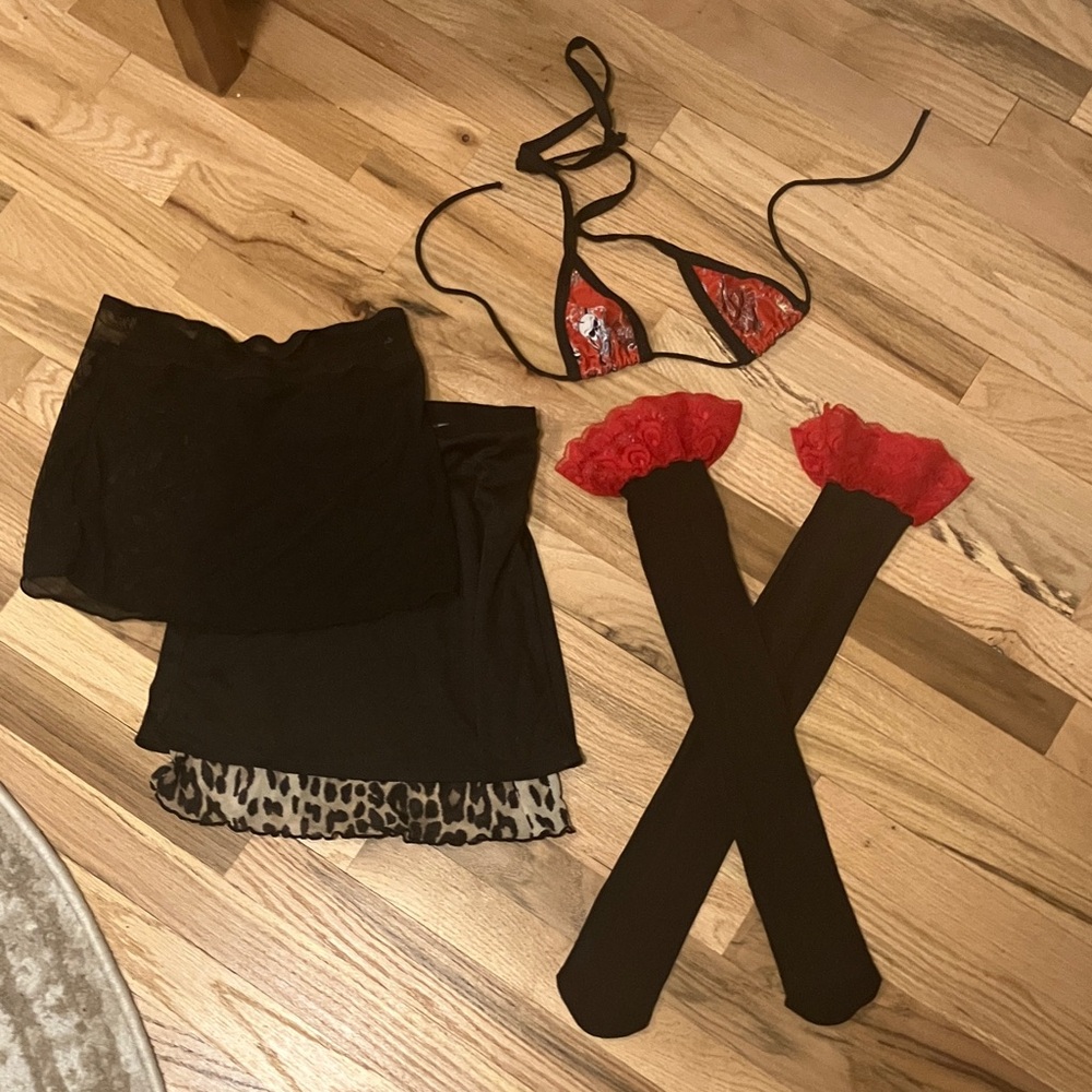 Elegant Black and Red Lingerie Set